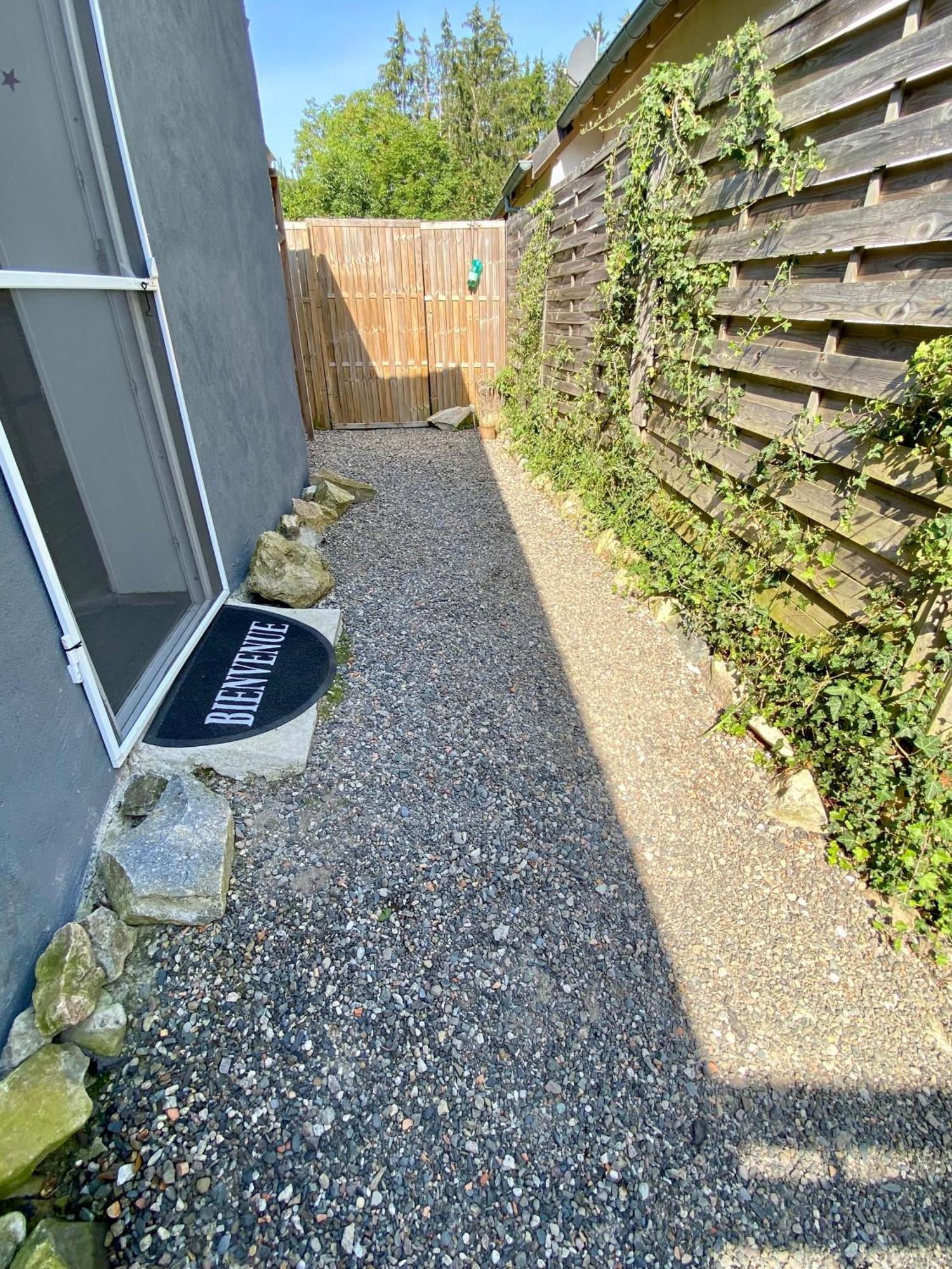 Petite Maison Au Calme Avec Jardin Cloture Les Animaux Bienvenue Mollau Extérieur photo